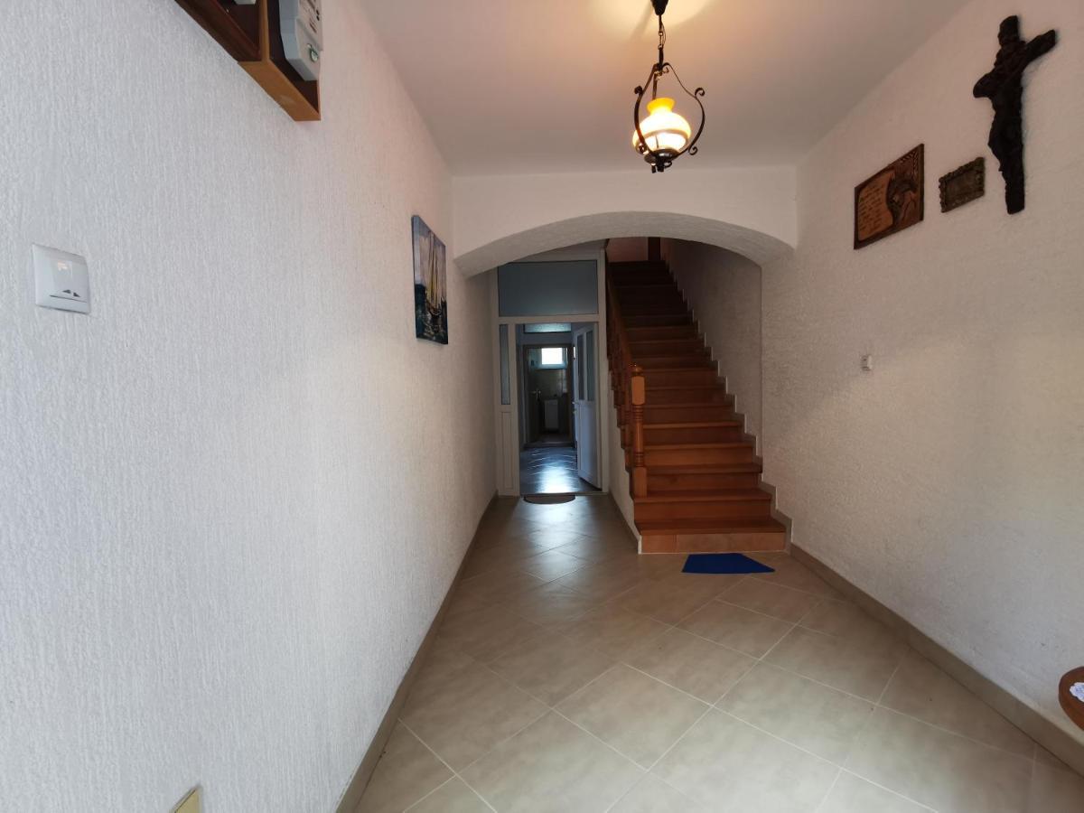 Apartman Pod Nehajem Lägenhet Senj  Exteriör bild