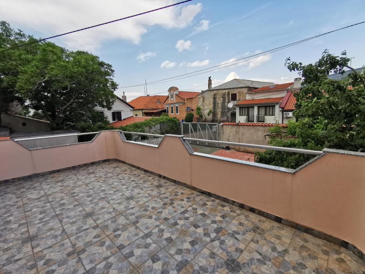 Apartman Pod Nehajem Lägenhet Senj  Exteriör bild