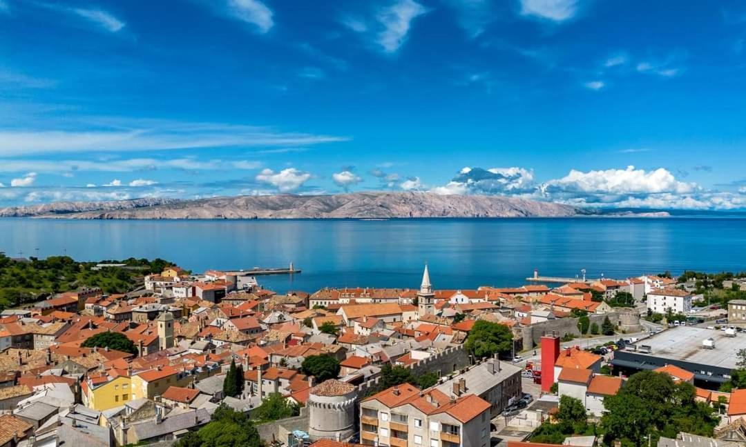 Apartman Pod Nehajem Lägenhet Senj  Exteriör bild