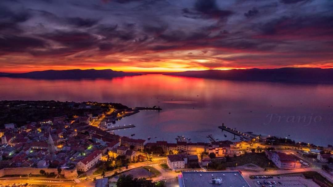 Apartman Pod Nehajem Lägenhet Senj  Exteriör bild